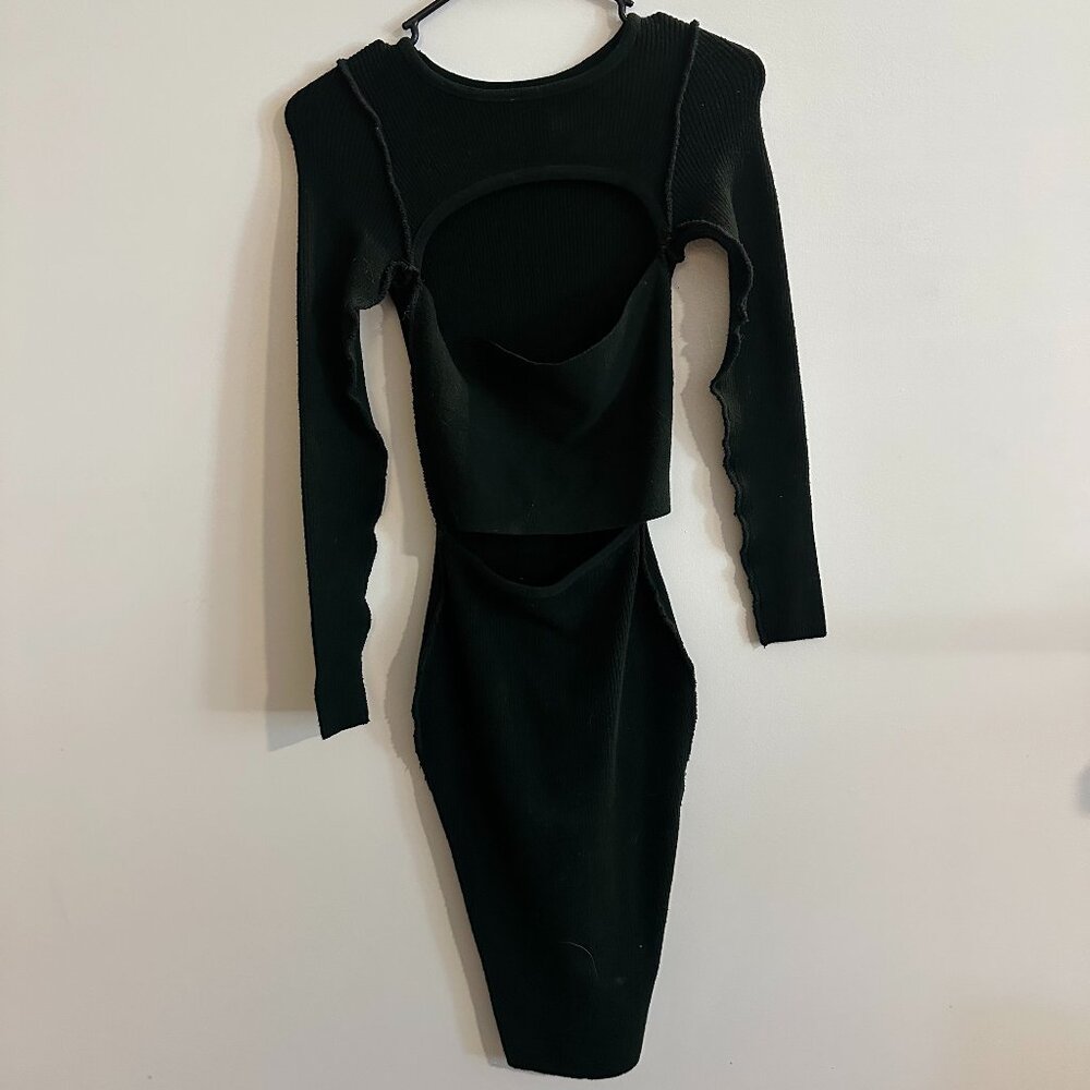 Dark Green Bodycon Dress with Long Sleeves and Cut-Outs for Night Out